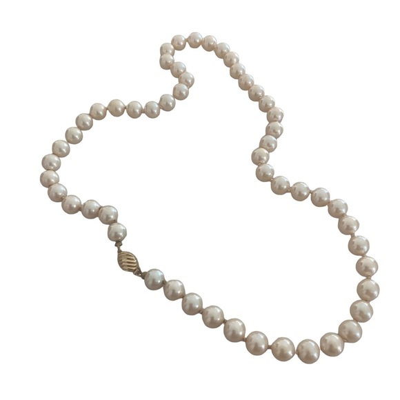 Marvella Pearl necklace beige tone gold done slide clasp vintage10” drop - Picture 1 of 9